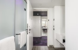 Family Connected Porto Bathroom