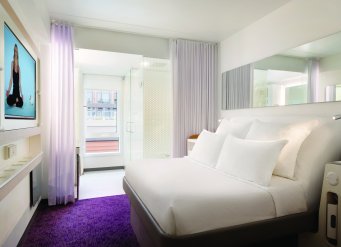 Boston Premium Queen Room