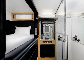 yotelair_standard_cabin